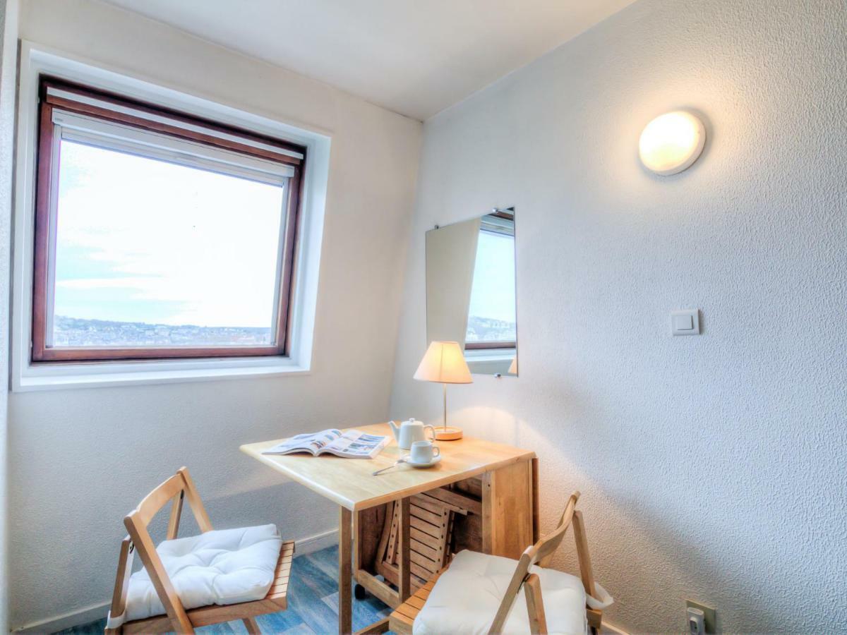 Apartment Les Marinas-7 By Interhome Довиль Экстерьер фото